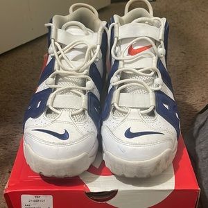 Really nice Air Nike…blue and white